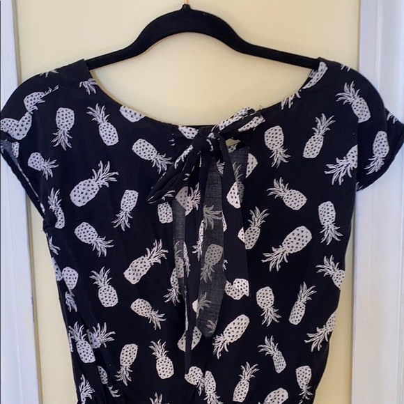 Black and White Pineapple Romper - Picture 3 of 4